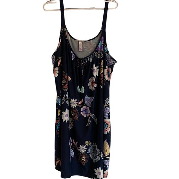 Secret Treasures Other - Secret Treasures Women’s Nightgown Floral Print Front Tie Knee Length Loungewear